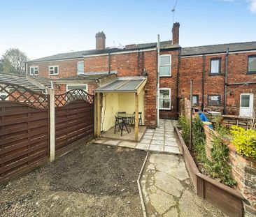 2 bedroom terraced house to rent - Photo 6