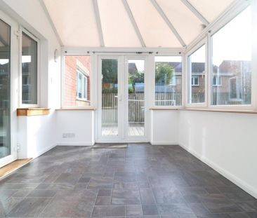 4 bedroom detached house to rent - Photo 1