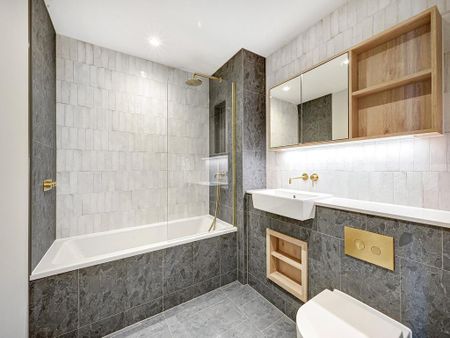 3 bedroom apartment to rent - Photo 2