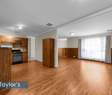 PERFECTLY LOCATED WITH ROOM FOR GROWING FAMILIES - Photo 2