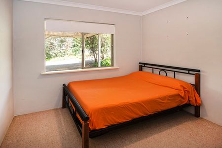 QUIET LOCATION CLOSE TO TOWN - Photo 5