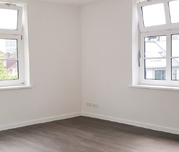 Moderne 2 Zimmer Whg. im Dachgeschoss - Foto 1