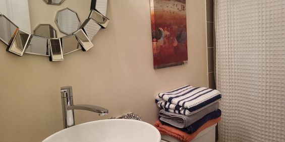 For Lease - 2757 William Jackson Drive, Pickering, Ontario - Photo 3