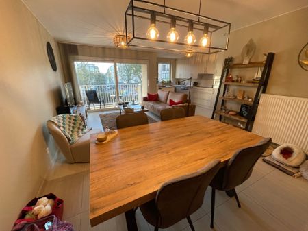 Mooi instapklaar appartement gelegen aan de Markt te Blankenberge met twee slaapkamers en terras. - Foto 3