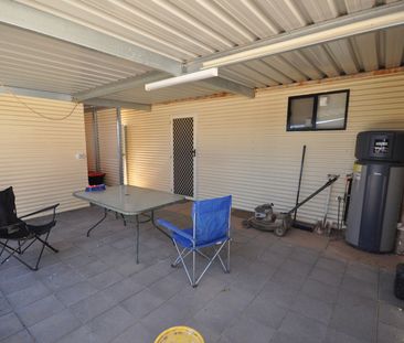 3 Smoker Street, Stirling North - Photo 3