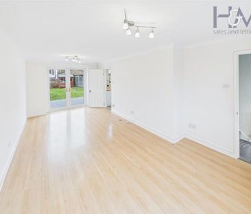 3 bedroom terraced house to rent - Photo 3