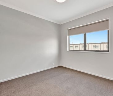 Modern Comfort Awaits - Photo 2