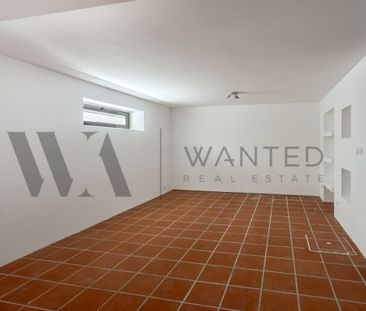 6 room luxury House for rent in Cascais e Estoril, Portugal - Photo 1