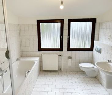 Düsseldorf-Stockum: 2-Zimmer-Einliegerwohnung mit Balkon! - Photo 6