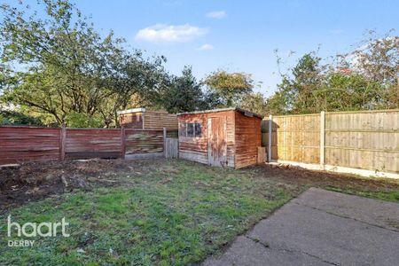 3 bedroom semi-detached house to rent - Photo 2