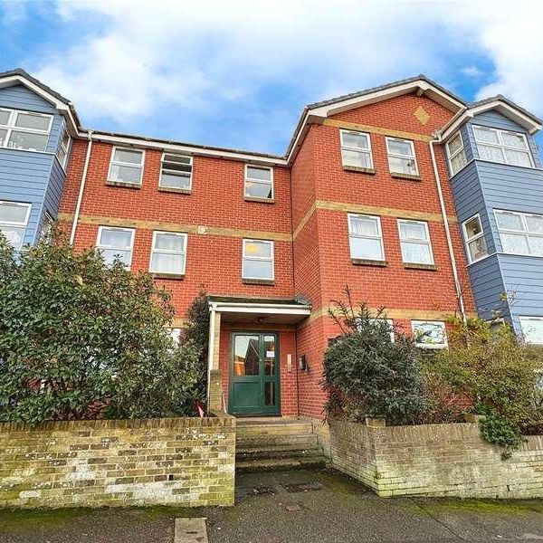 Slade Road, Ryde, Isle Of Wight, PO33 - Photo 1