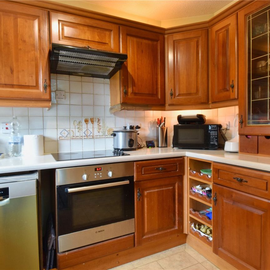 2 bedroom house to rent - Photo 1