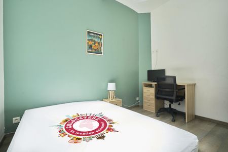 Croix G Roommate 5 Bedrooms at Roubaix - Photo 2