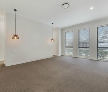 47 Murphy Street, Oran Park - Photo 1
