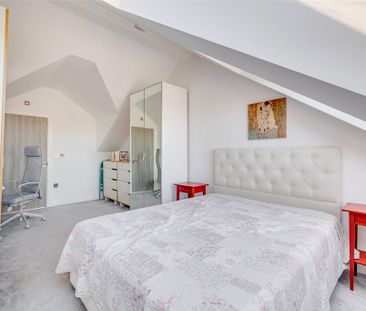 3 bedroom terraced house to rent - Photo 5