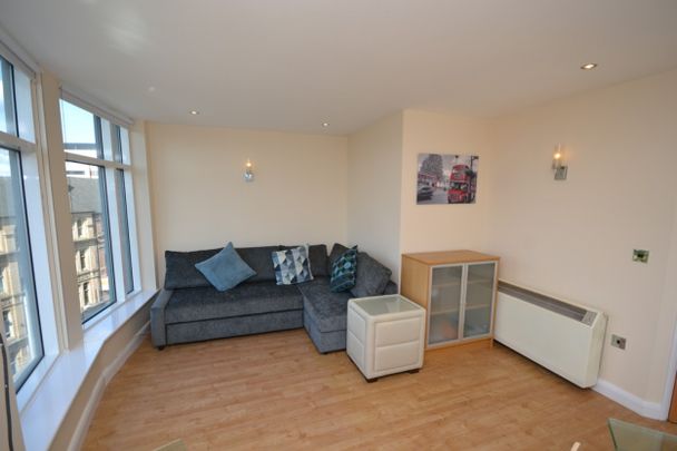 2 bed Apartment for Rent - Photo 1