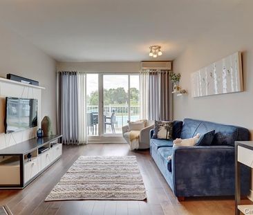 CONDO 3 1/2 MEUBLÉ , Équipé, tout inclus, R-D-C, Long terme MAGOG - Photo 3
