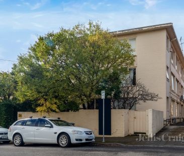 5/24 Hawksburn Road, South Yarra - Photo 4