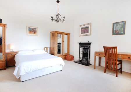 Worple Road, SW19, London - Photo 3