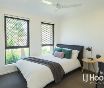 Modern Family Home in Prime Yarrabilba Location - Photo 6