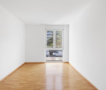 Schöne 4.5-Zimmer-Wohnung mit Gartensitzplatz - Foto 1