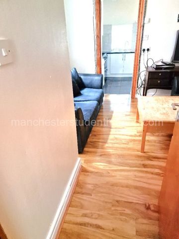 Wellington Road, Manchester, M14 6BL - Photo 3
