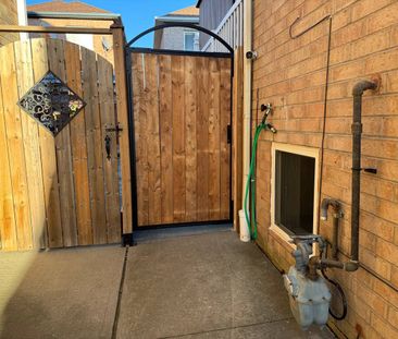 For Lease - 49 Chiara Drive, Vaughan, Ontario - Photo 4