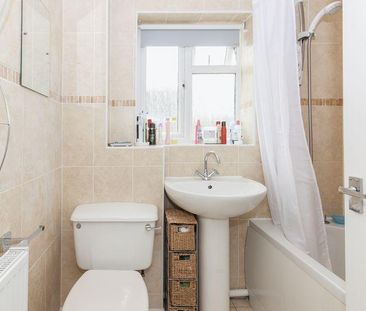 3 bedroom detached house to rent - Photo 6