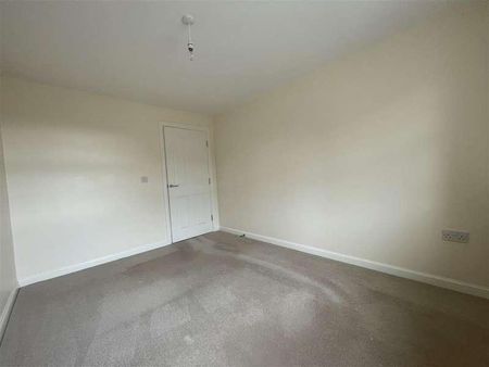Ivy Bank Close, Penistone, Sheffield, S36 - Photo 4