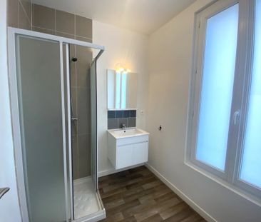 Location Maison 2 pièces 39m² ISSY LES MOULINEAUX 92130 - Photo 2