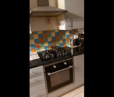 2 Bed Terraced House, Beaumont Walk, LE4 - Photo 2