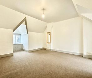 York Street, Broadstairs, CT10 1PB, Kent - Photo 2