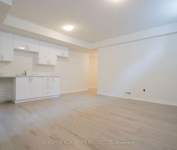 For Lease - 158 Petch Avenue, Brampton, Ontario - Photo 4