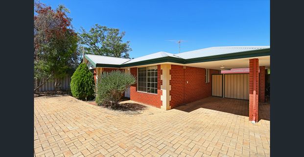 Charming villa in strategic location! - Photo 1