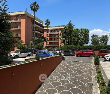 Quadrilocale in Affitto in Piazza Angelina Lauro a Sorrento - Foto 1