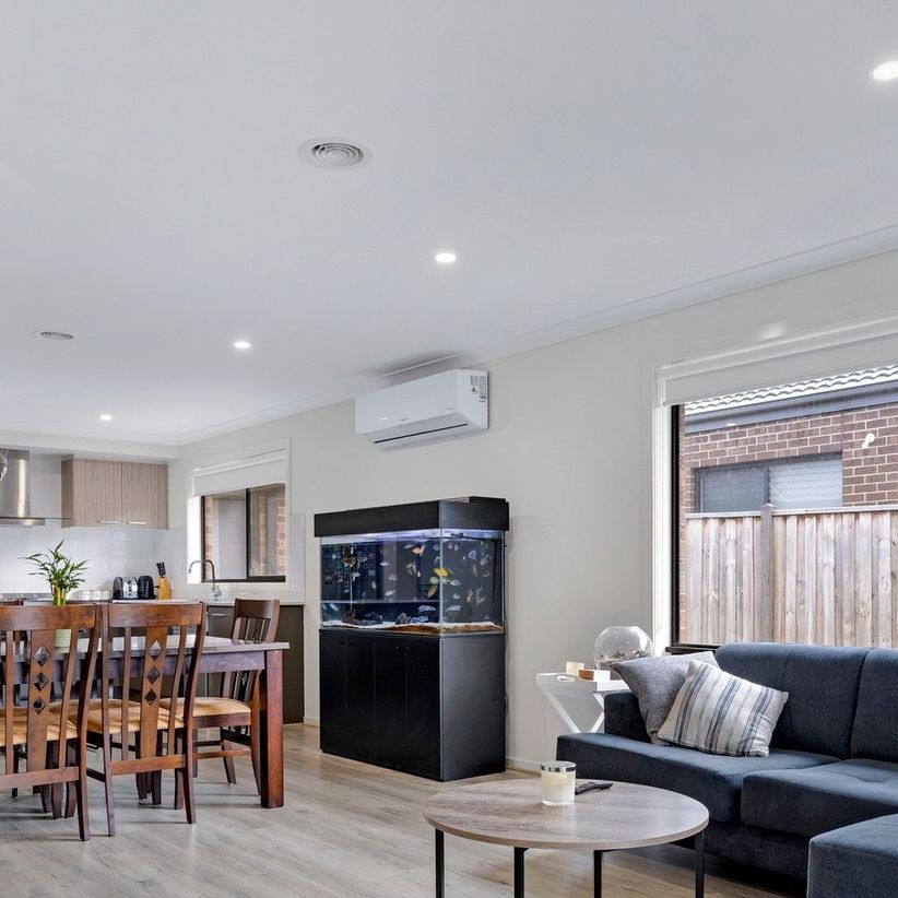 Spacious Family Home - Photo 1