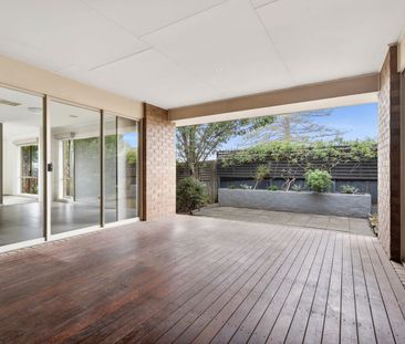 A Grand Home in an Unbeatable Location - Photo 4