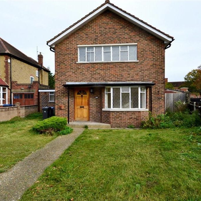 3 bedroom end of terrace house to rent - Photo 1