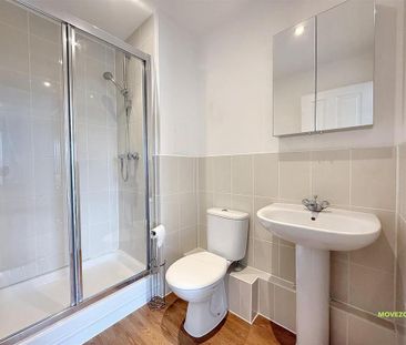 2 bedroom flat to rent - Photo 6