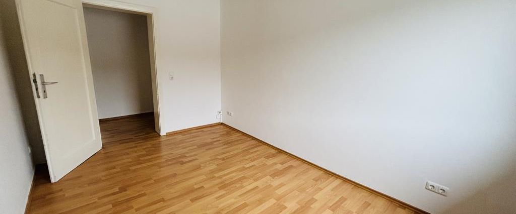 Helle 3-Zimmer-Wohnung in Innenstadtlage - Photo 1