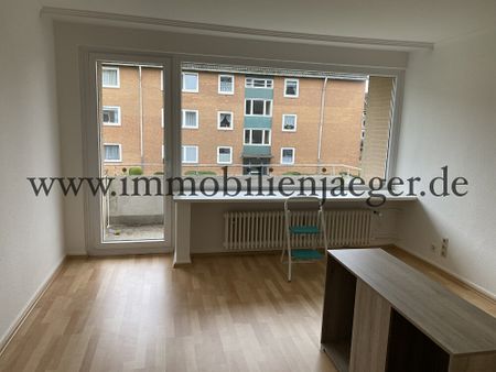 Zwischen EKZ Farmsen und Berner Au - Großzügige Etagenwohnung mit Balkon, Gäste-WC, Vollbad, 1.OG - Foto 4