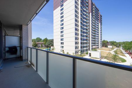 For Lease - 3030 Pharmacy Avenue Unit# 330, Toronto, Ontario - Photo 4