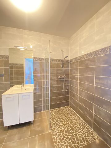 Location Appartement 1 pièce 18m² TROYES 10000 - Photo 4