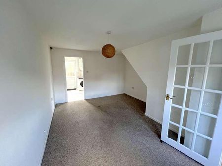 Wildern Lane, East Hunsbury, Northampton, NN4 - Photo 3