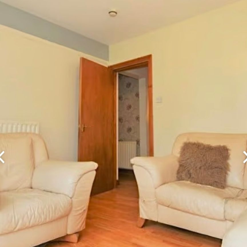 4 Bed - 131a Otley Road, Headingley, Leeds - LS6 3PX - Student - Photo 1