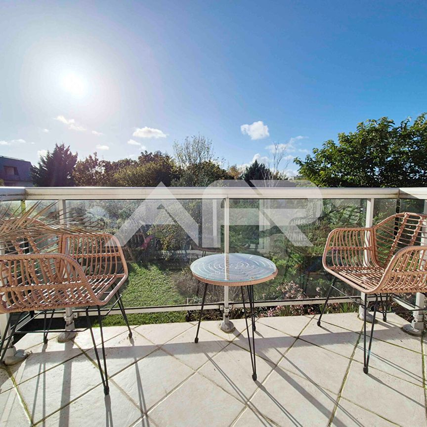 Duplex 3 pièces - CHATOU, - Photo 1