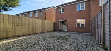 Kings Crescent, Hereford - Photo 2