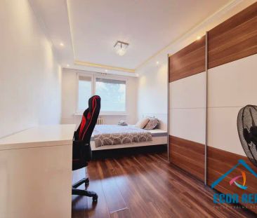 Pronájem příjemného, vzdušného bytu 3+kk, Cíglerova ul, Praha 9, 2 ... - Photo 5