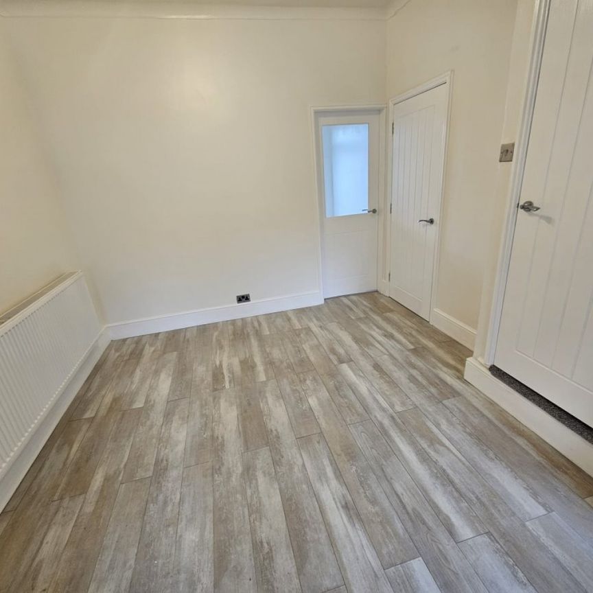 Ash Cottages, Wombwell - Photo 1