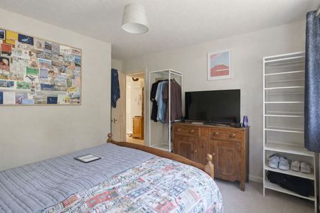 Available from 27/02/2026 - Photo 2